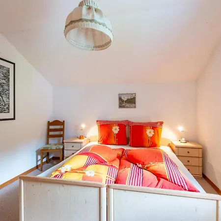 In Near Slopes Strengen