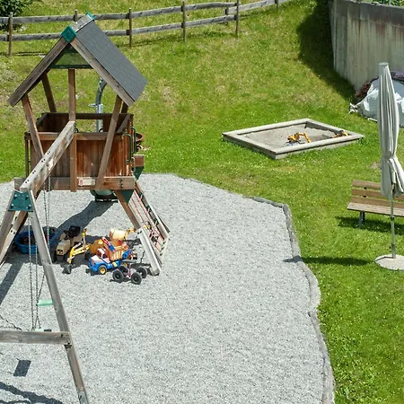 In Near Slopes Apartament *