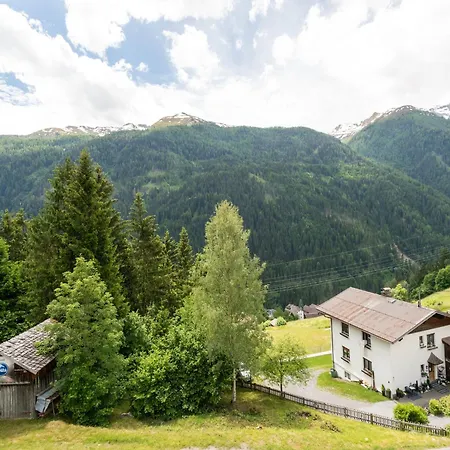 Apartment In Strengen Near Ski Slopes Strengen